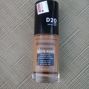 Covergirl Trublend Matte Made D20 Foundation T